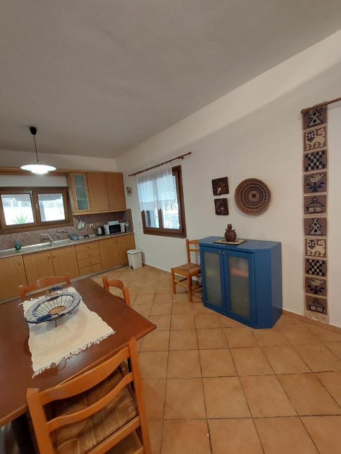 Elli'S House Villa Ierissos Bagian luar foto