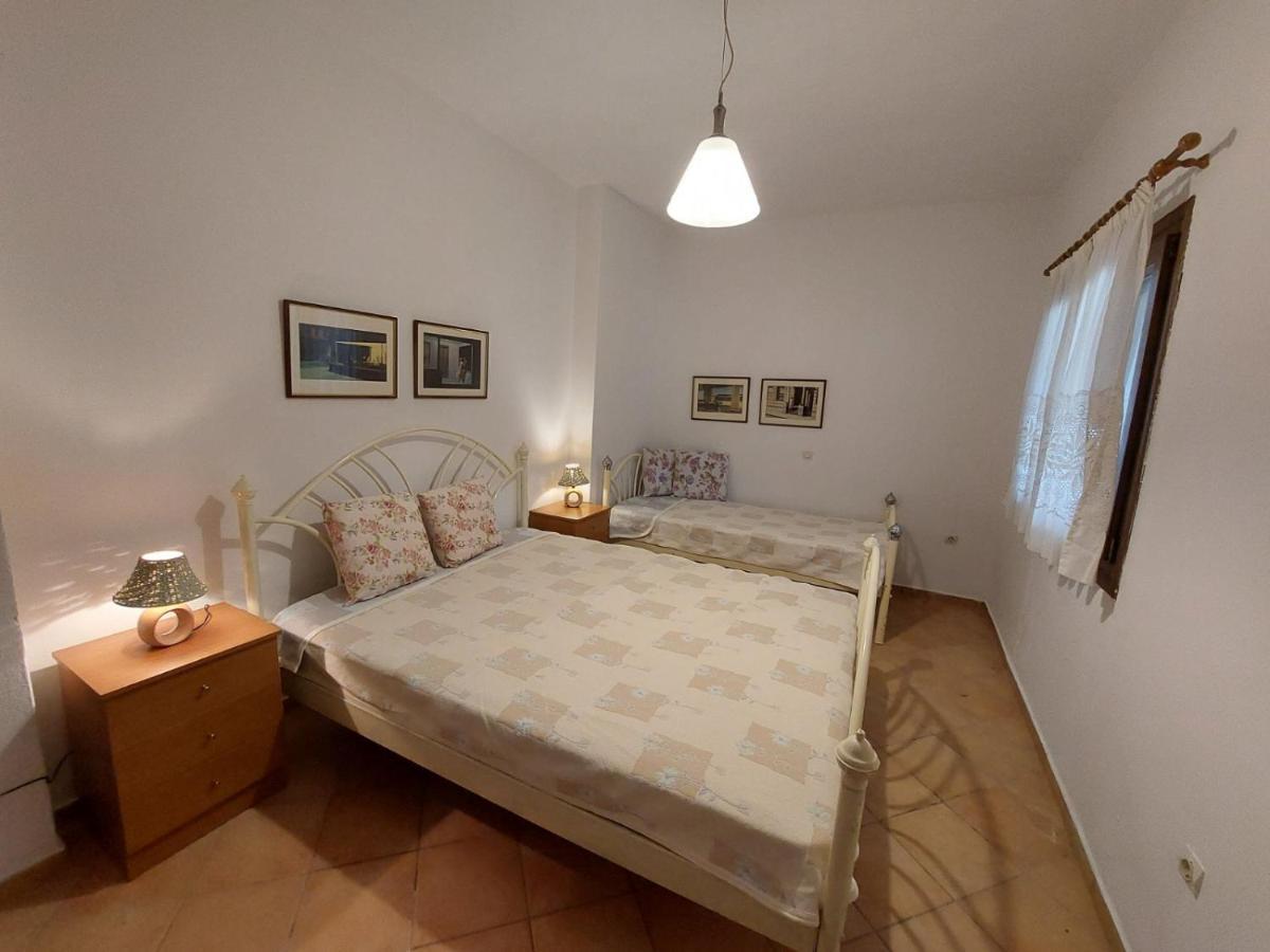 Elli'S House Villa Ierissos Bagian luar foto
