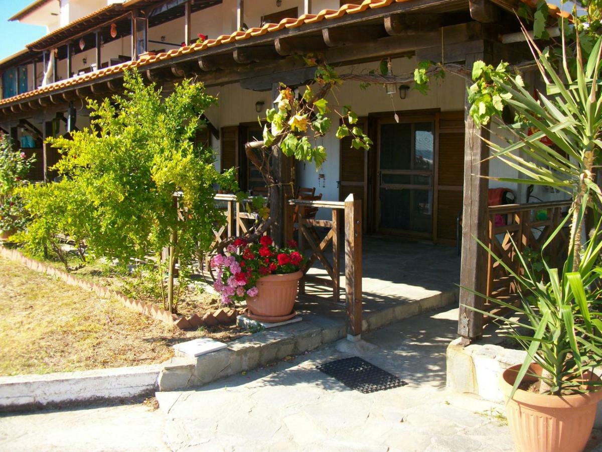 Elli'S House Villa Ierissos Bagian luar foto